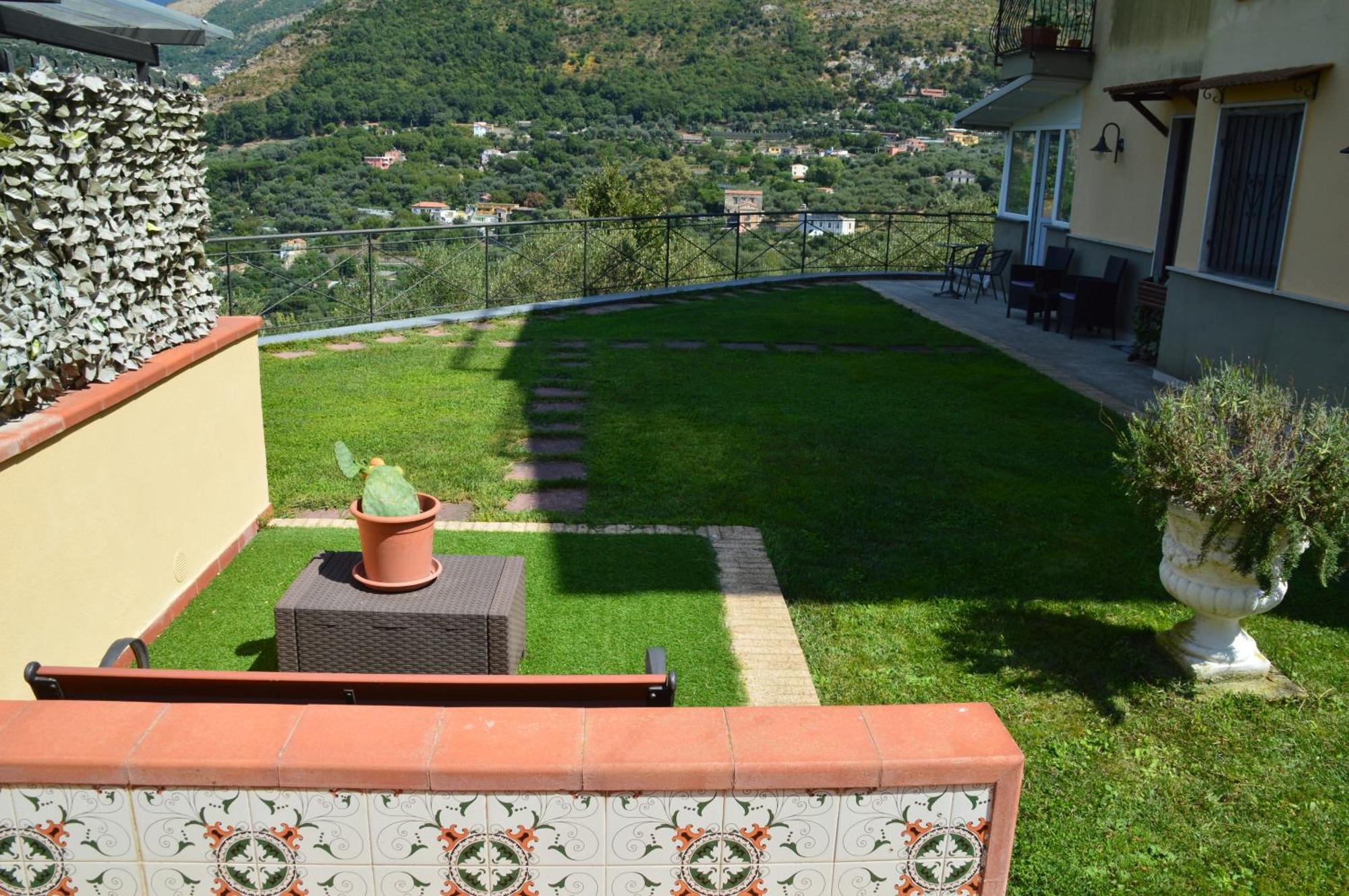 Villa Fanella, Independent House Between Sorrento & Amalfi Piano di Sorrento Exteriör bild